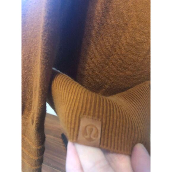 Lululemon Cotton-Cashmere Knit Wrap Butternut Brown Cardigan, size 8 - Picture 6 of 6